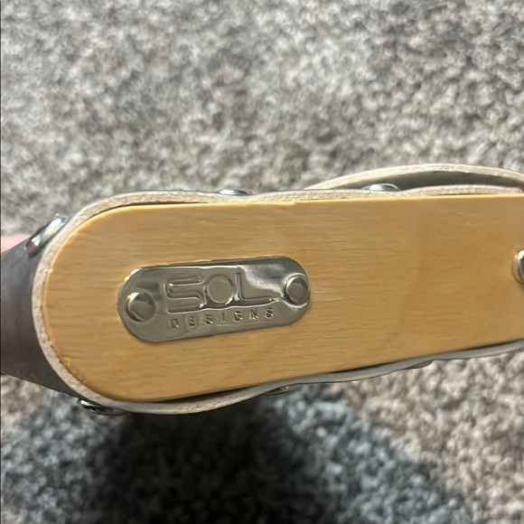 Silver Clutch - Picture 5 of 7